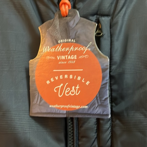 NWT Men’s Weatherproof Vintage Reversible Vest - XL - Picture 2 of 7